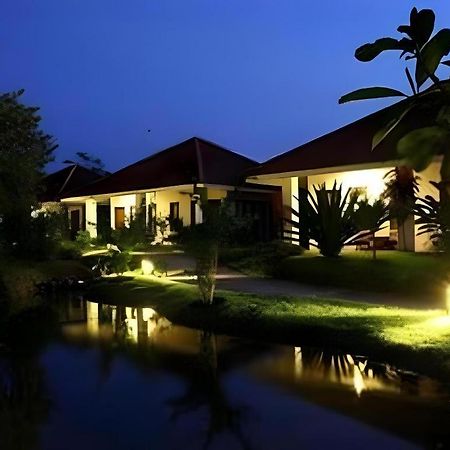 Baan Chuengkao Resort Ранонг Екстериор снимка
