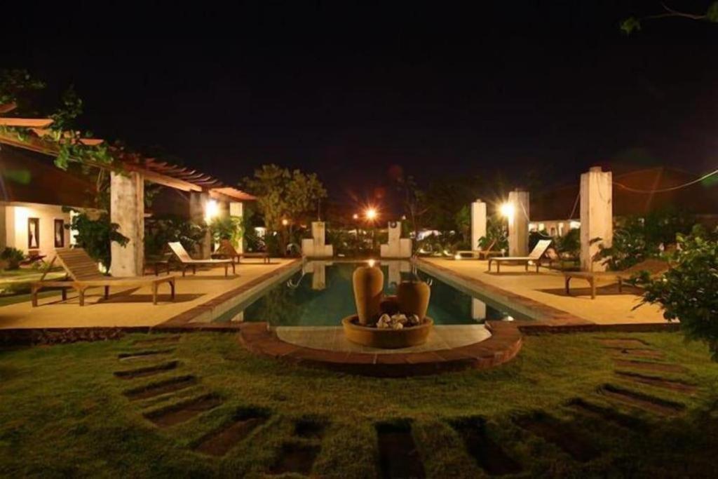 Baan Chuengkao Resort Ранонг Екстериор снимка
