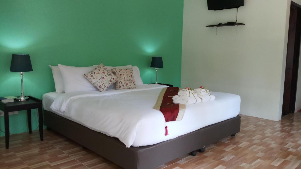 Baan Chuengkao Resort Ранонг Екстериор снимка